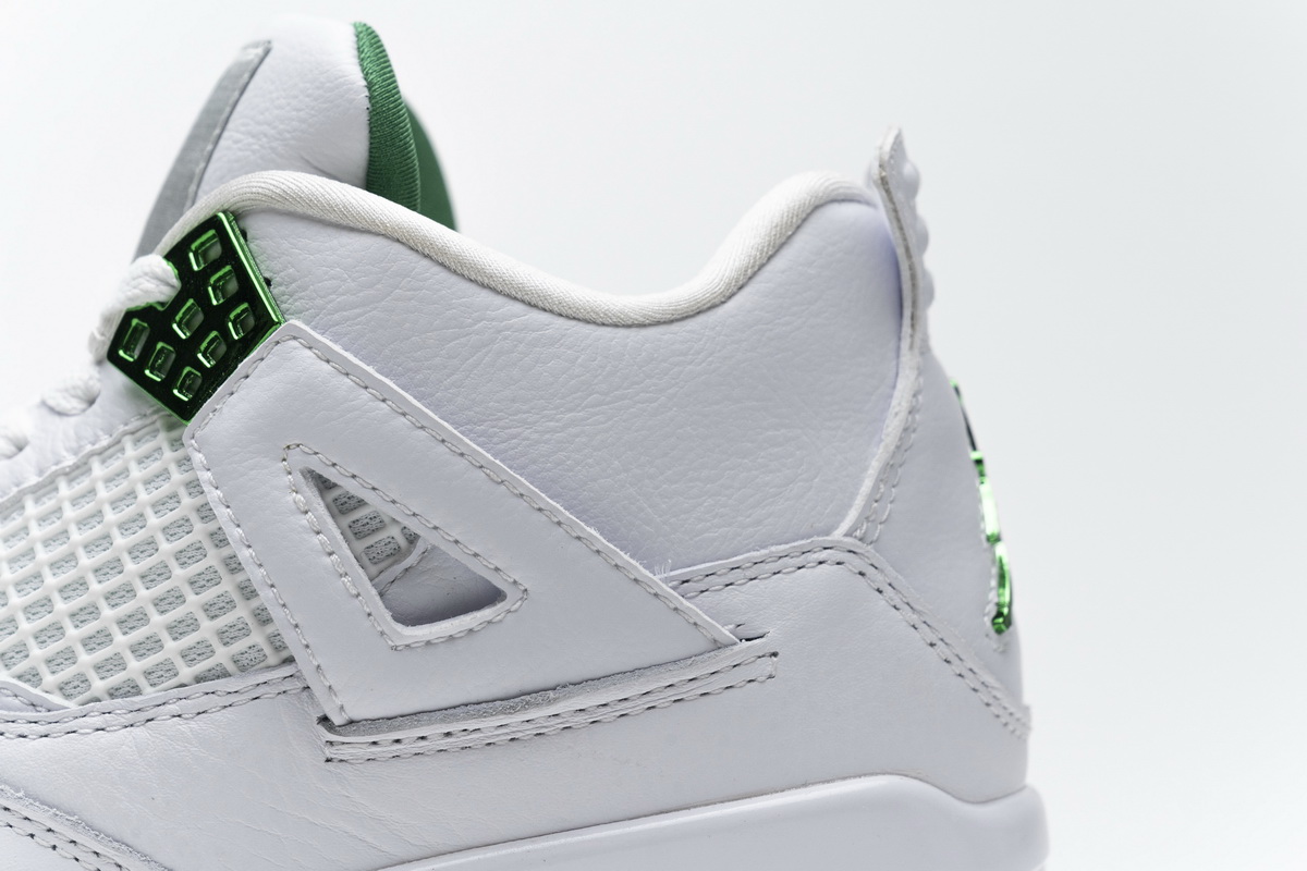 Air Jordan 4 Retro “Metallic Green”CT8527-113