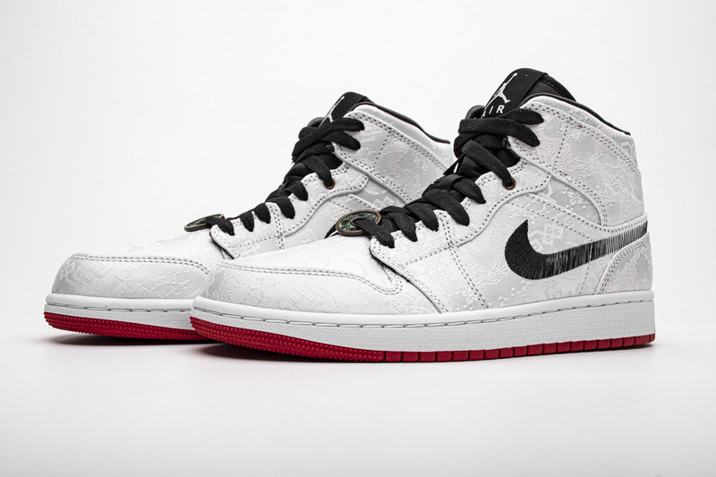 Edison Chen x Air Jordan 1 Mid SE “Fearless”  CU2804-100
