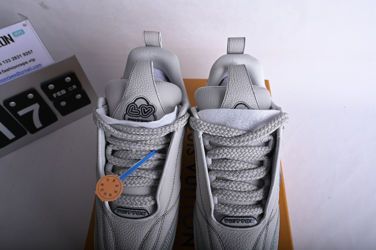 LO**S VU**TON LV Skate Sneaker Grey 1ABZ5X