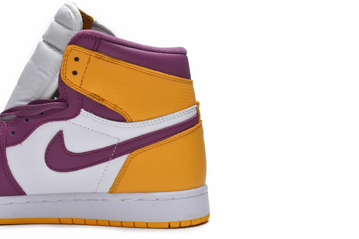Air Jordan 1 High OG “Brotherhood”  555088-706