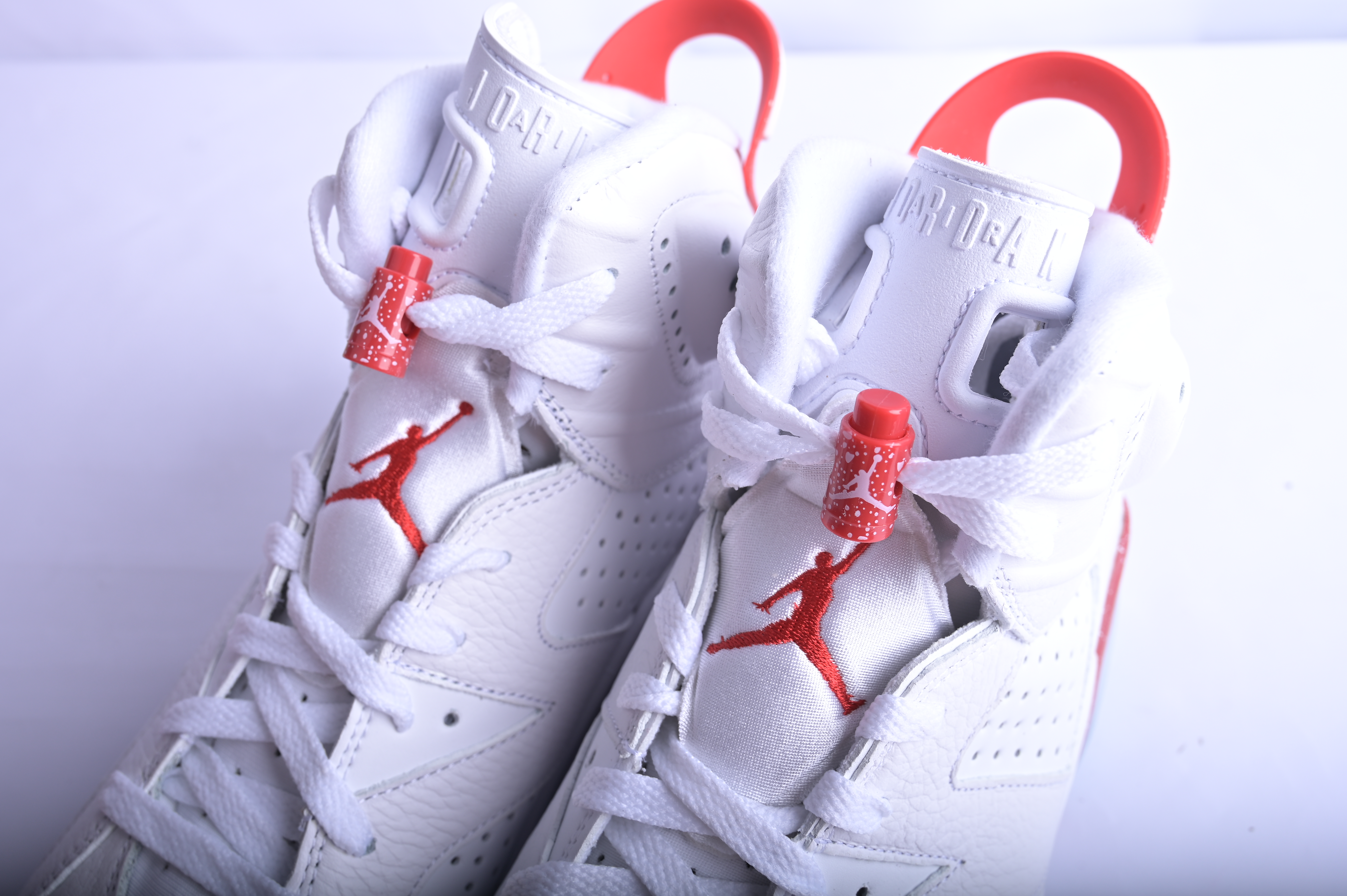 Air Jordan 6 Red Oreo  CT8529-162