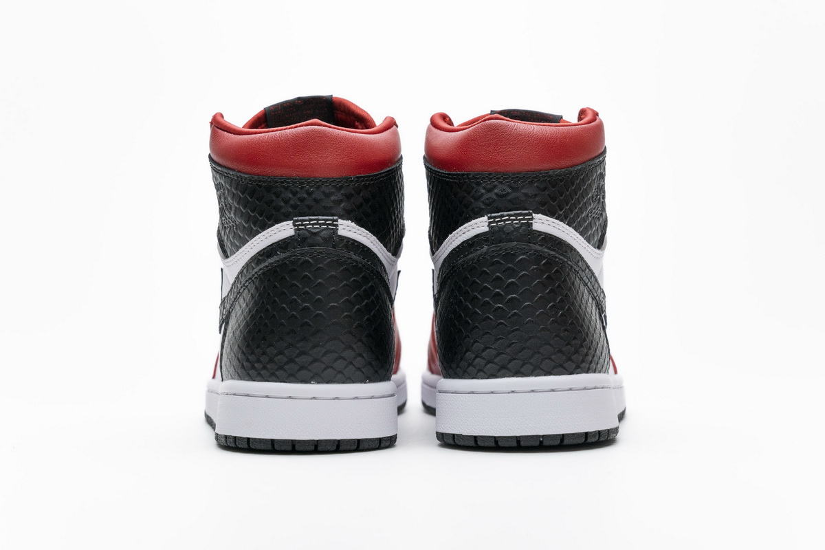 DG  Air Jordan 1 High OG WMNS “Satin Snake”   CD0461-601