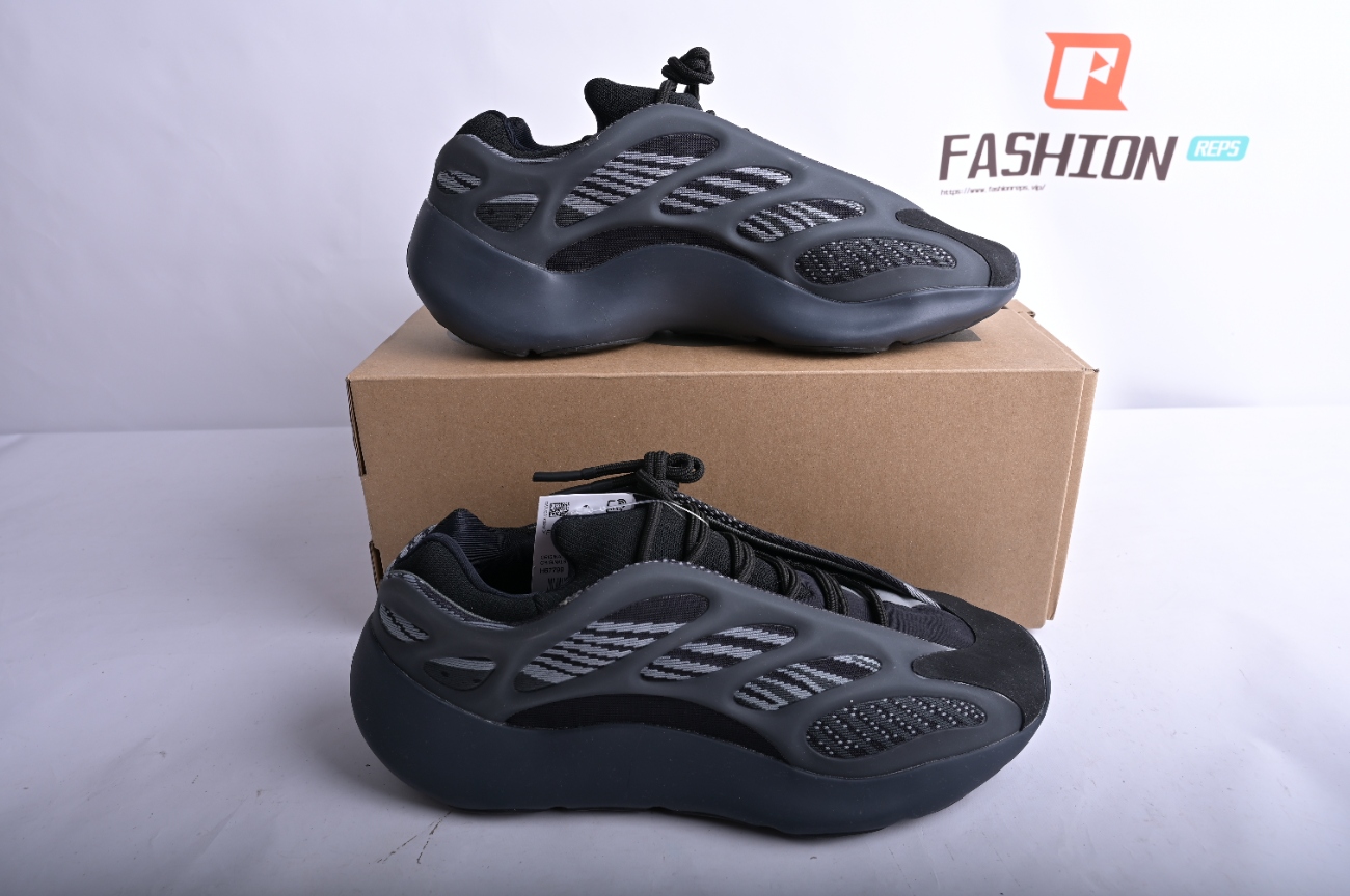 adidas Yeezy 700 V3 “Alvah”Basf Boost H67799