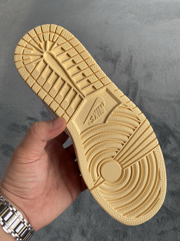 Air Jordan 1 Low SE GS Paint Drip  CW7104-601