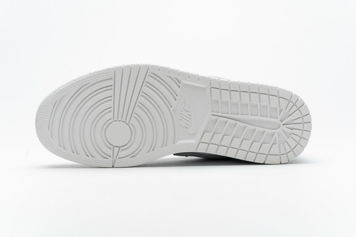 Air Jordan 1 Low “Paris”  CV3043-100