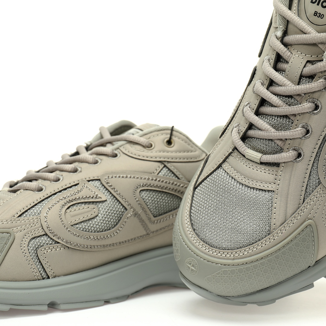 Dior x Stone Island B30 Sneaker Light Gray 3SN279ZMB H969