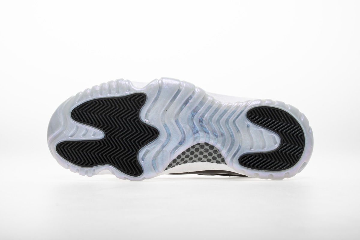 Air Jordan 11 Low “Easter” 528895-145