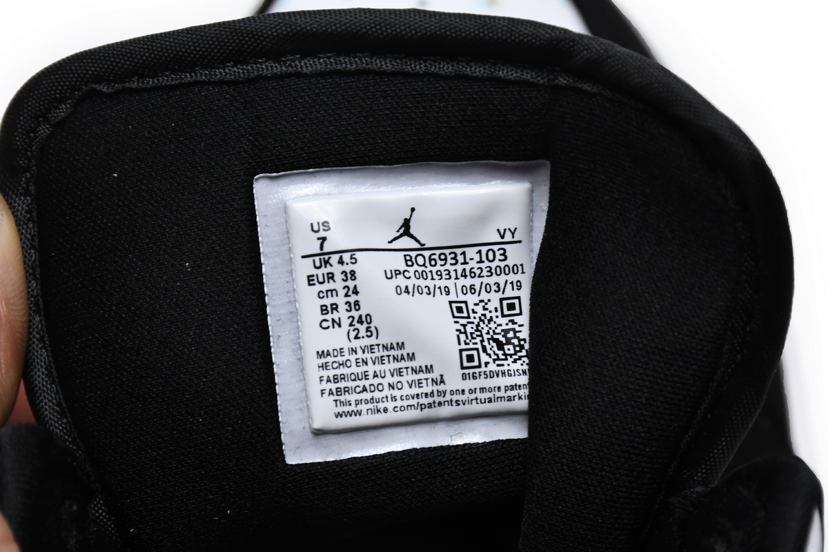 Air Jordan 1 Mid GS White Black Teal Tint BQ6931-103