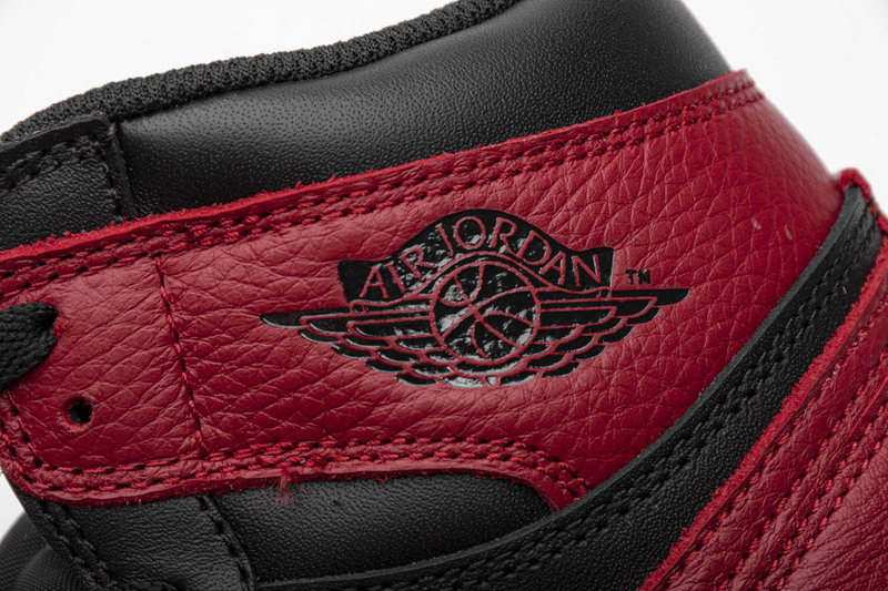 Air Jordan 1 High “Banned” 555088-001
