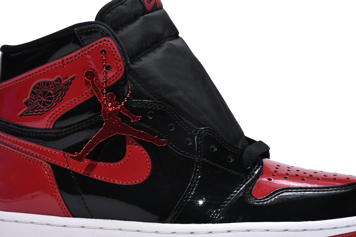 Air Jordan 1 High “Banned”  Patent Leather isForbidden to Wear.  555088-063