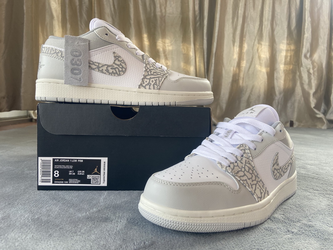 Air Jordan 1 Low PRM Elephant Print  DH4269-100