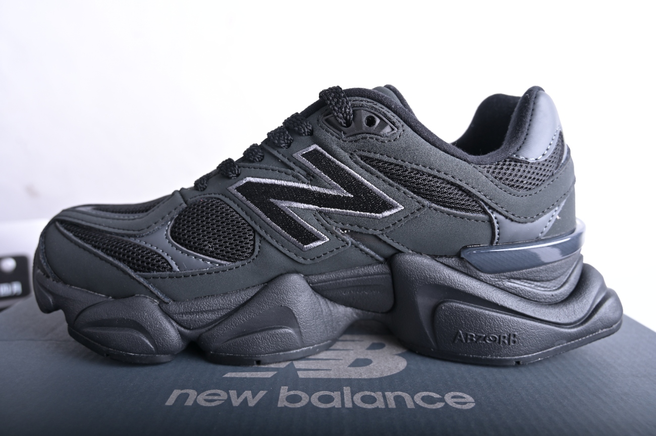 N*w B*lance NB 9060 Black U9060ZGE (FR Batch)