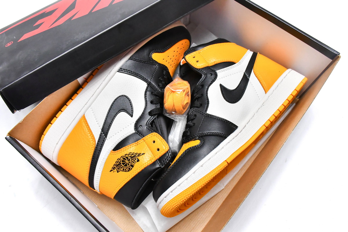 Air Jordan 1 High OG Yellow Toe 555088-711