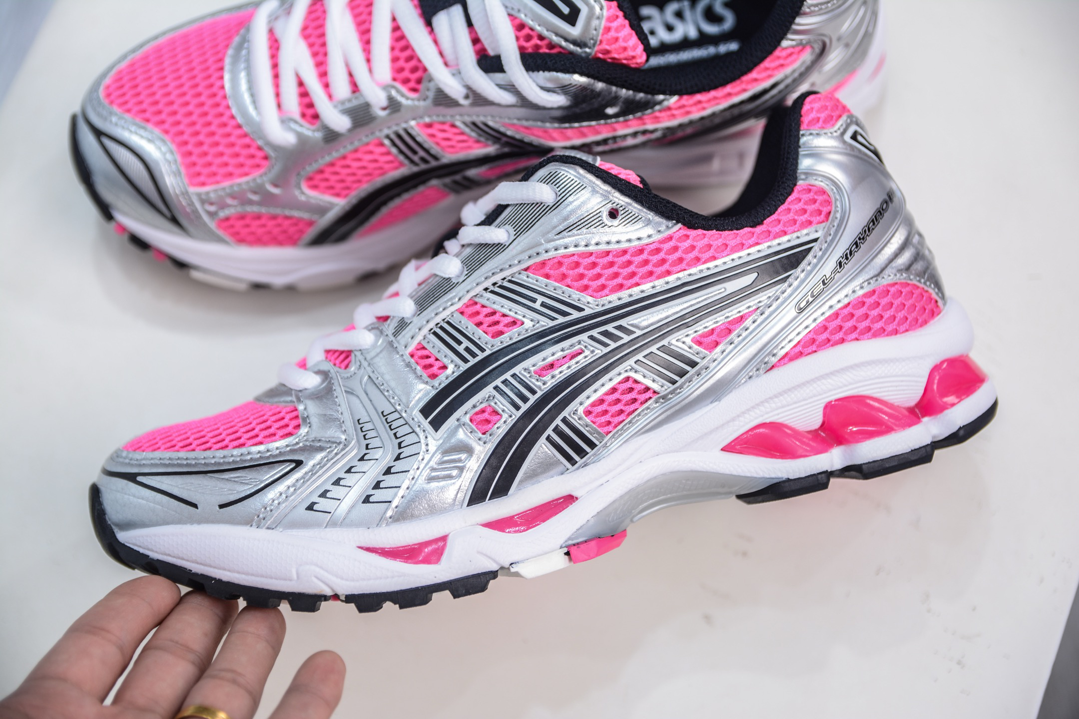 Asics Gel Kayano 14 'Pink Glow' 1201A019 700