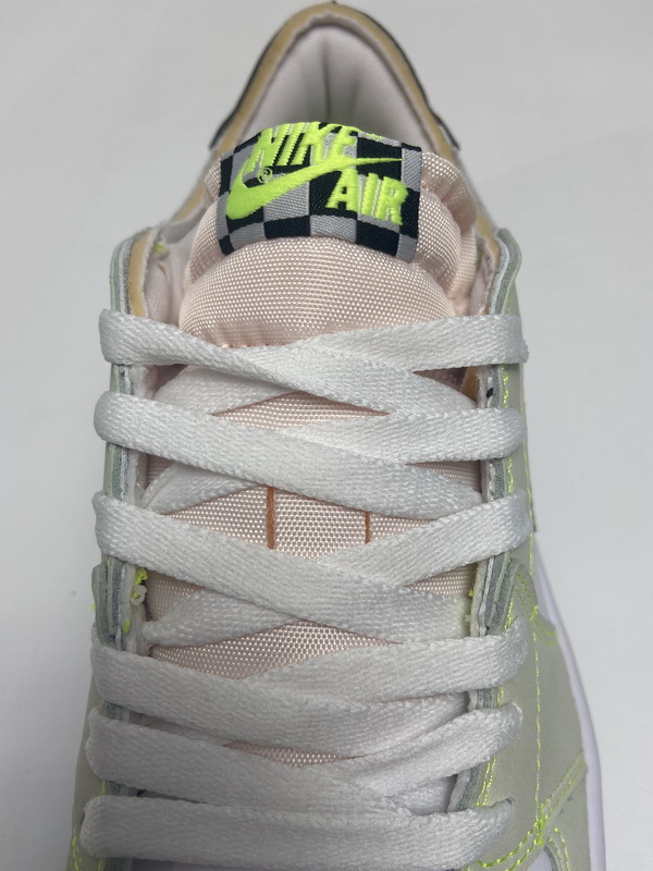 Air Jordan 1 Low OG Ghost Green  DM7837-103