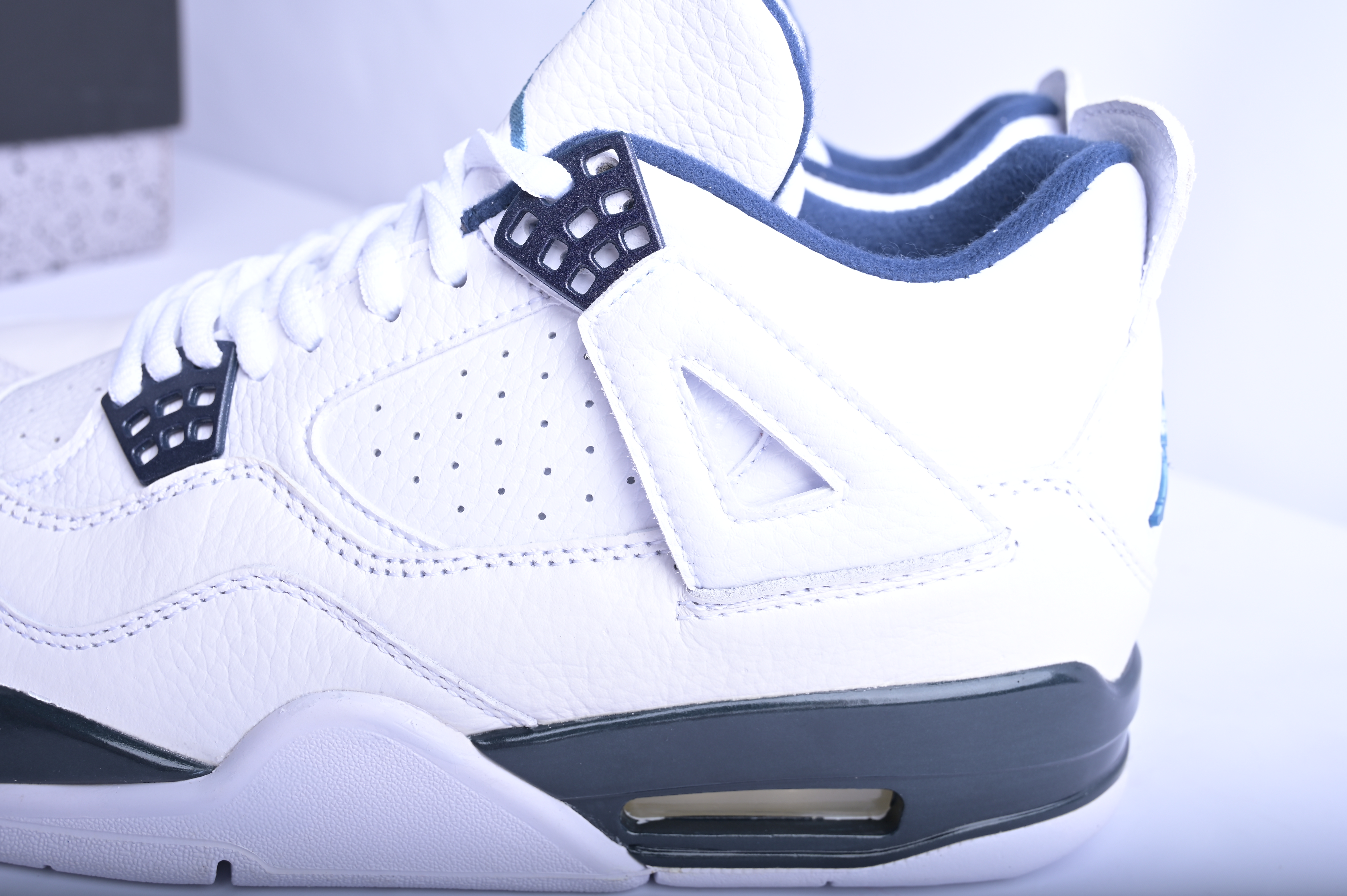 Air Jordan 4 Retro LS  Legend Blue 314254-107