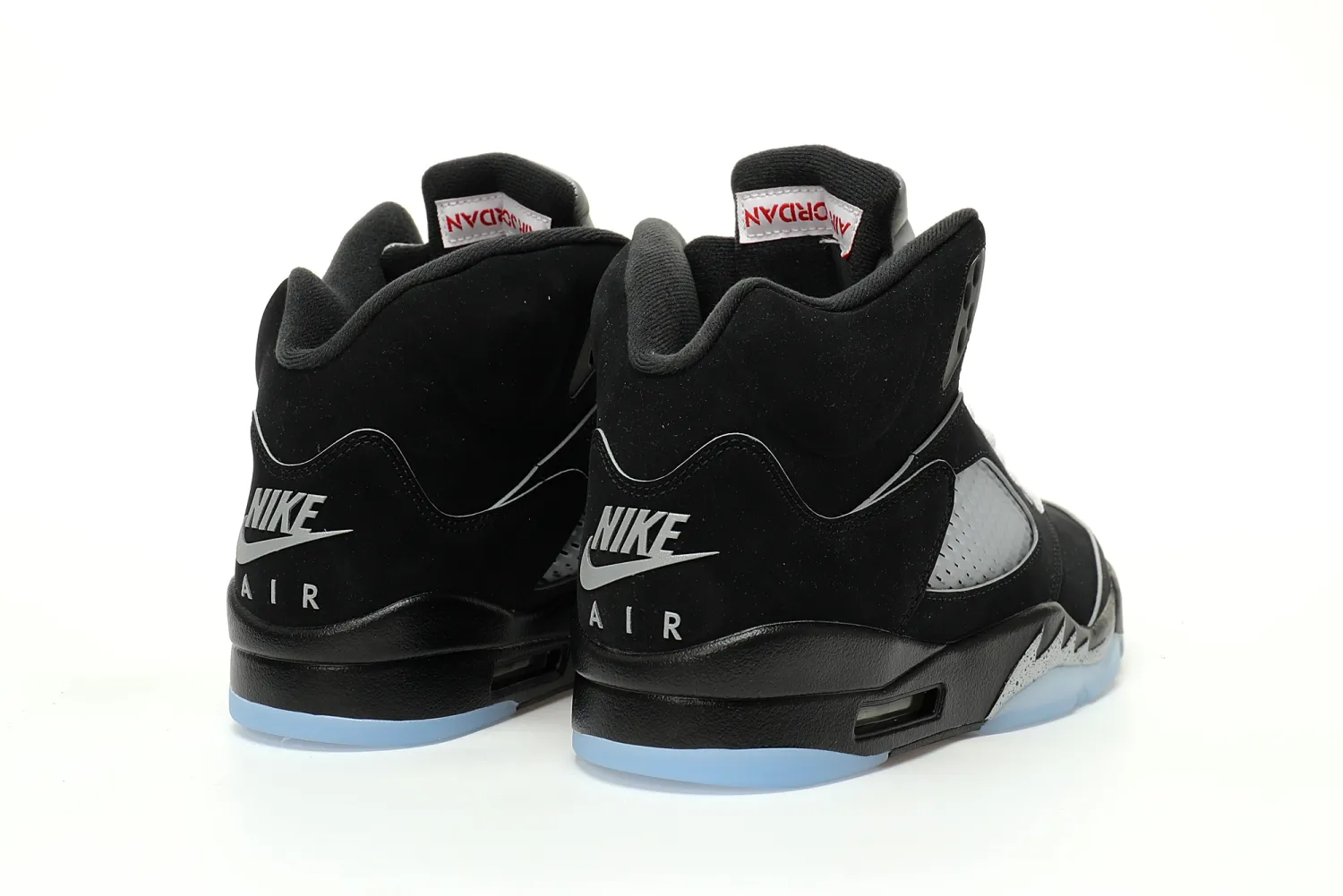 Jordan Air Jordan 5 “BLACK METALLIC REIMAGINED”  HF3975-001
