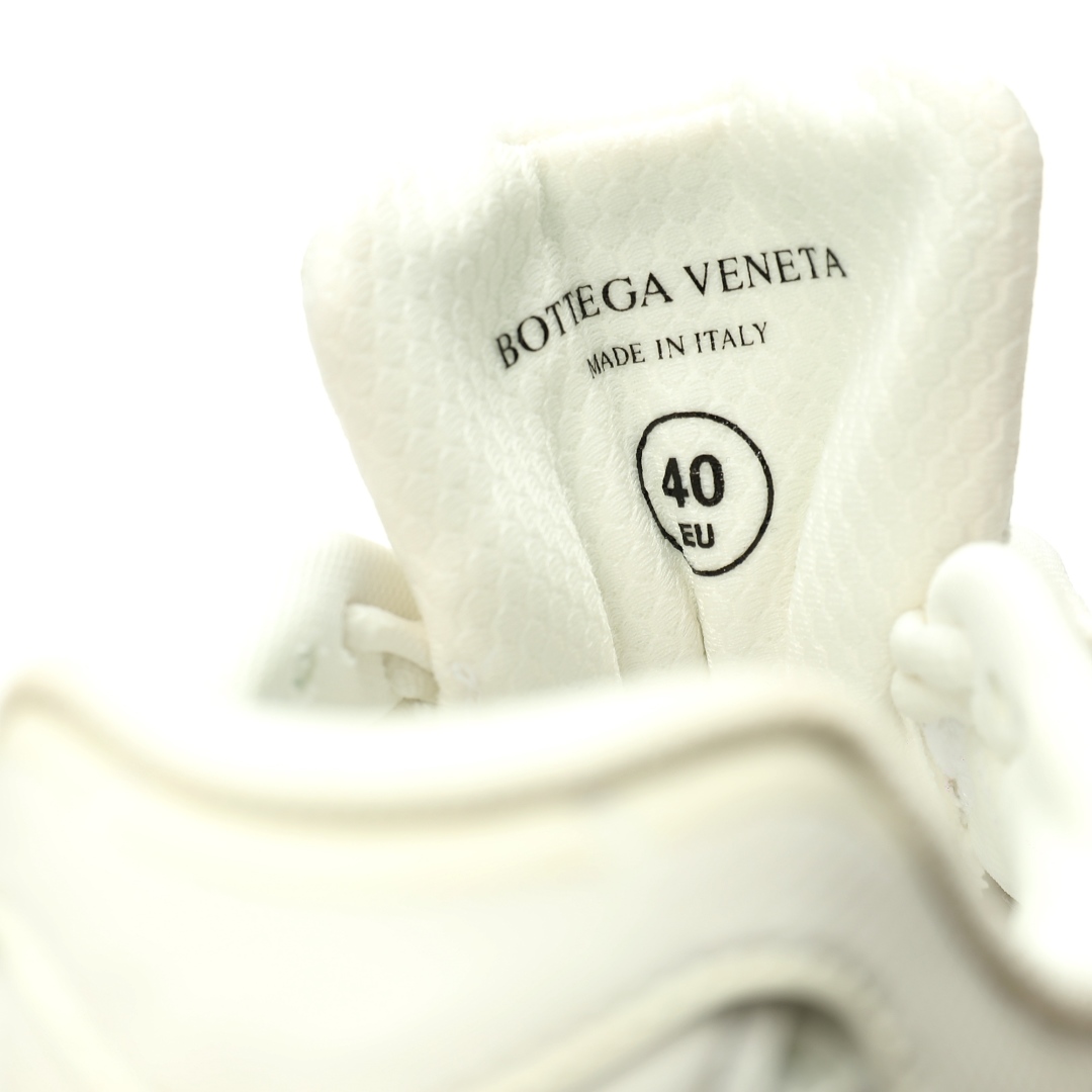 Bottega Veneta Orbit Lace-up Low Sneakers White 741357v2x409013