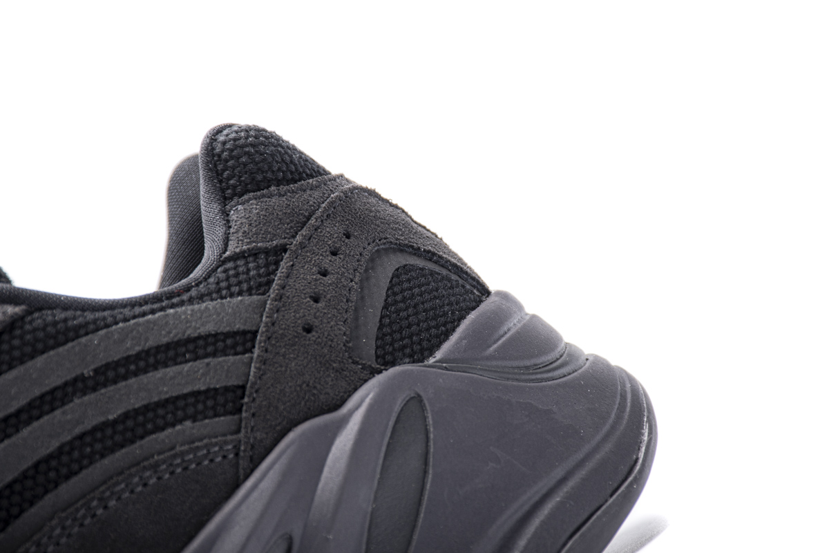 PK GOD  Adidas Yeezy 700 “Vanta” FU6684