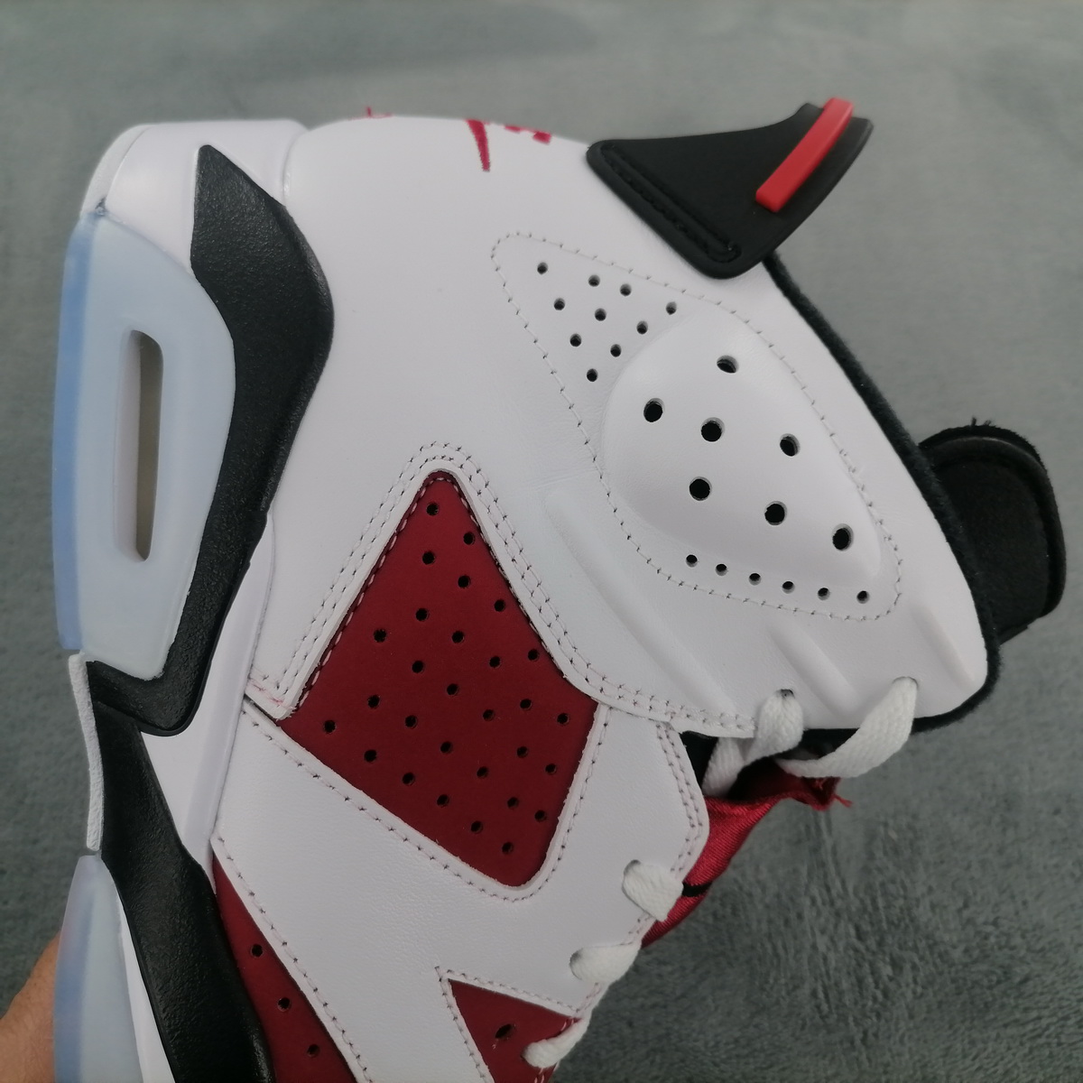 Air Jordan 6 CarMine CT8529-106