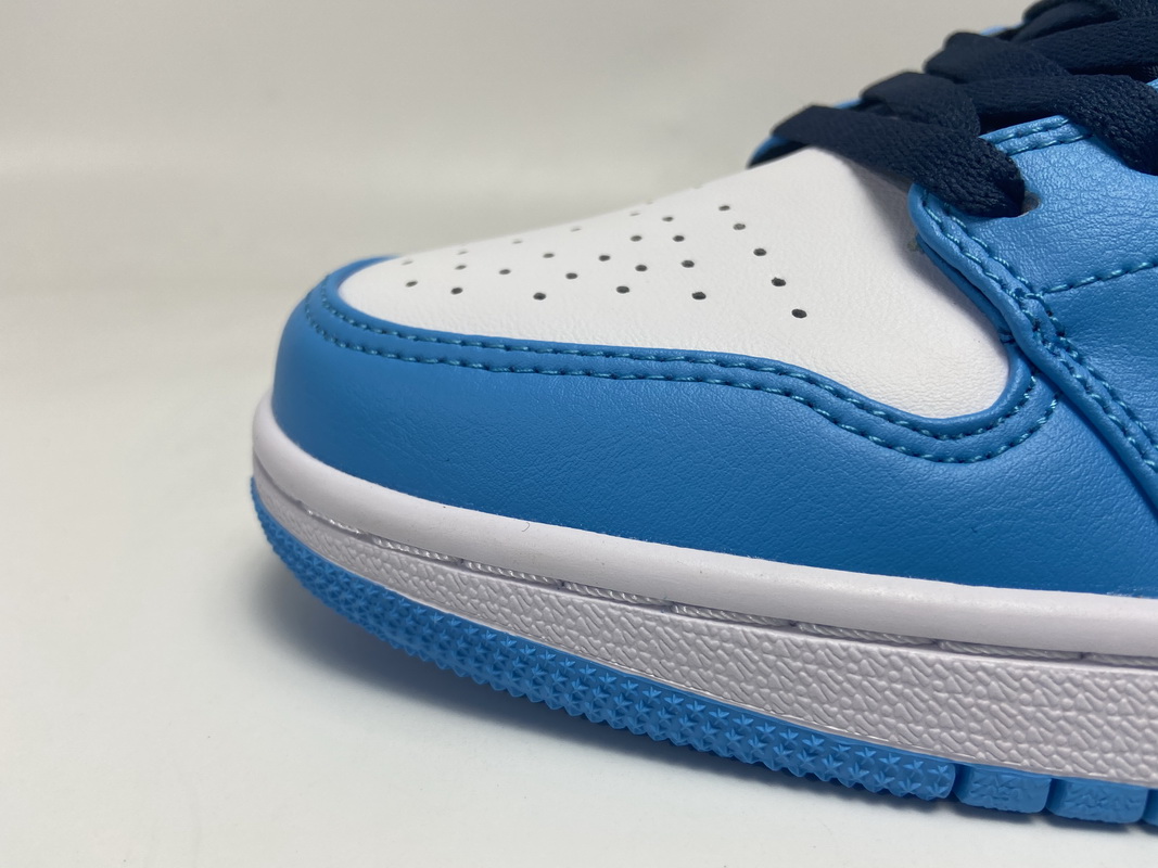 Air Jordan 1 Low UNC  553558-144