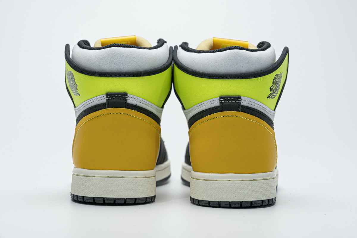Air Jordan 1 Retro High OG  Volt Gold   555088-118