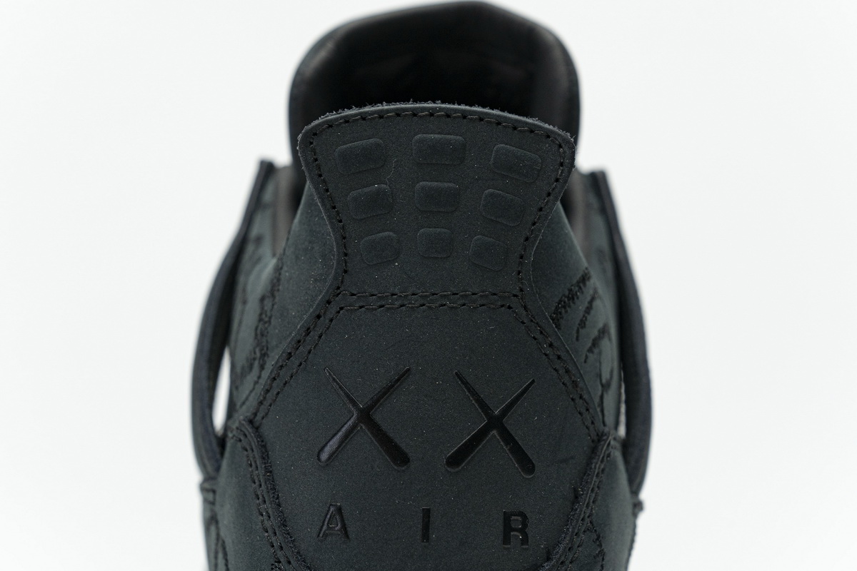 Air Jordan 4 Retro KAWS Black 930155-001