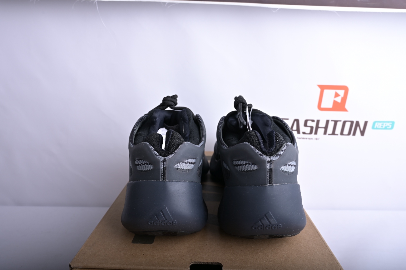 adidas Yeezy 700 V3 “Alvah”Basf Boost H67799