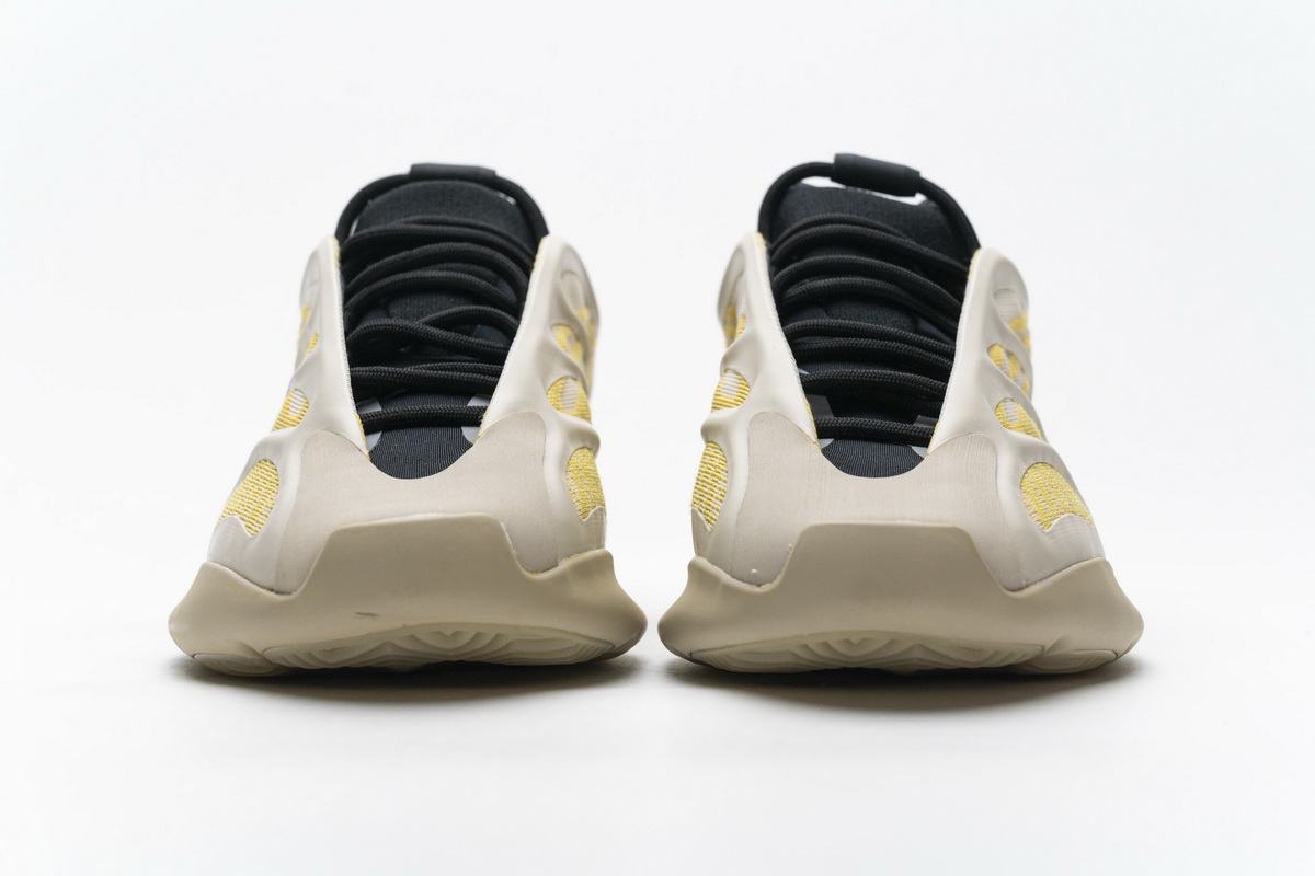 adidas Yeezy Boost 700 V3 Srphym G54853