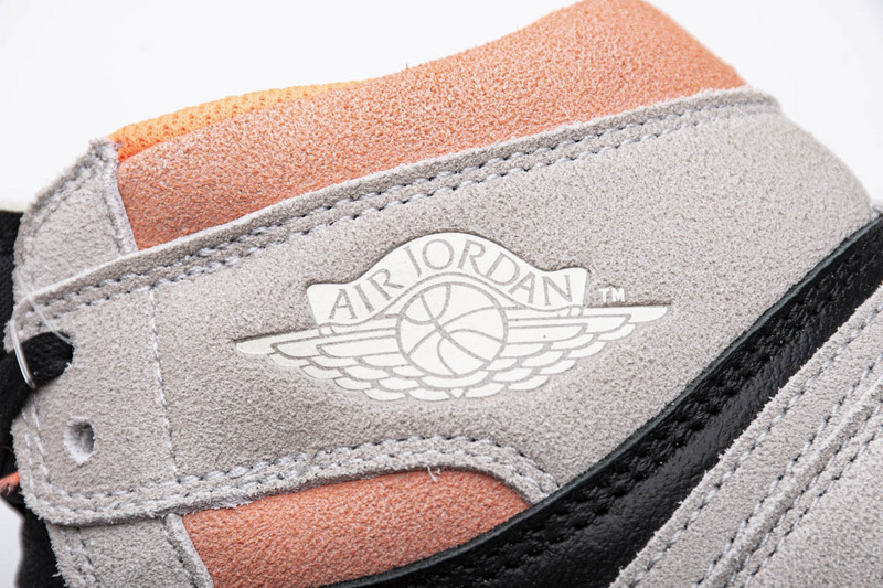 Air Jordan 1 OG Hi Retro“Neutral Grey” 555088-018
