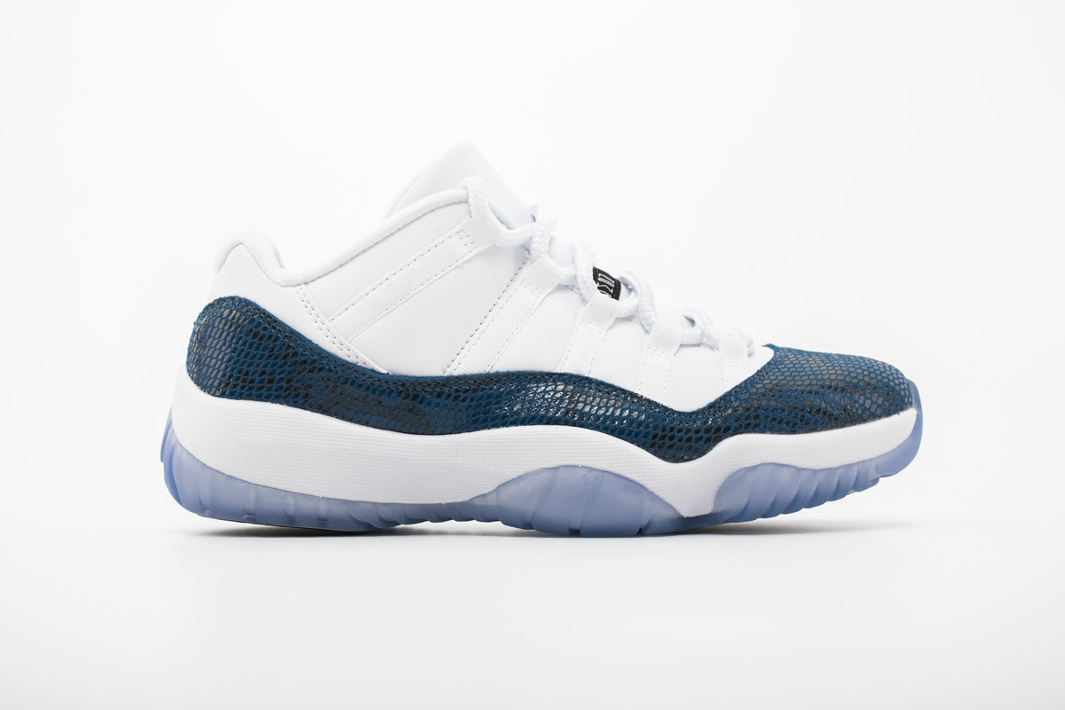 Air Jordan 11 Low “Navy Blue Snakeskin”CD6846-102