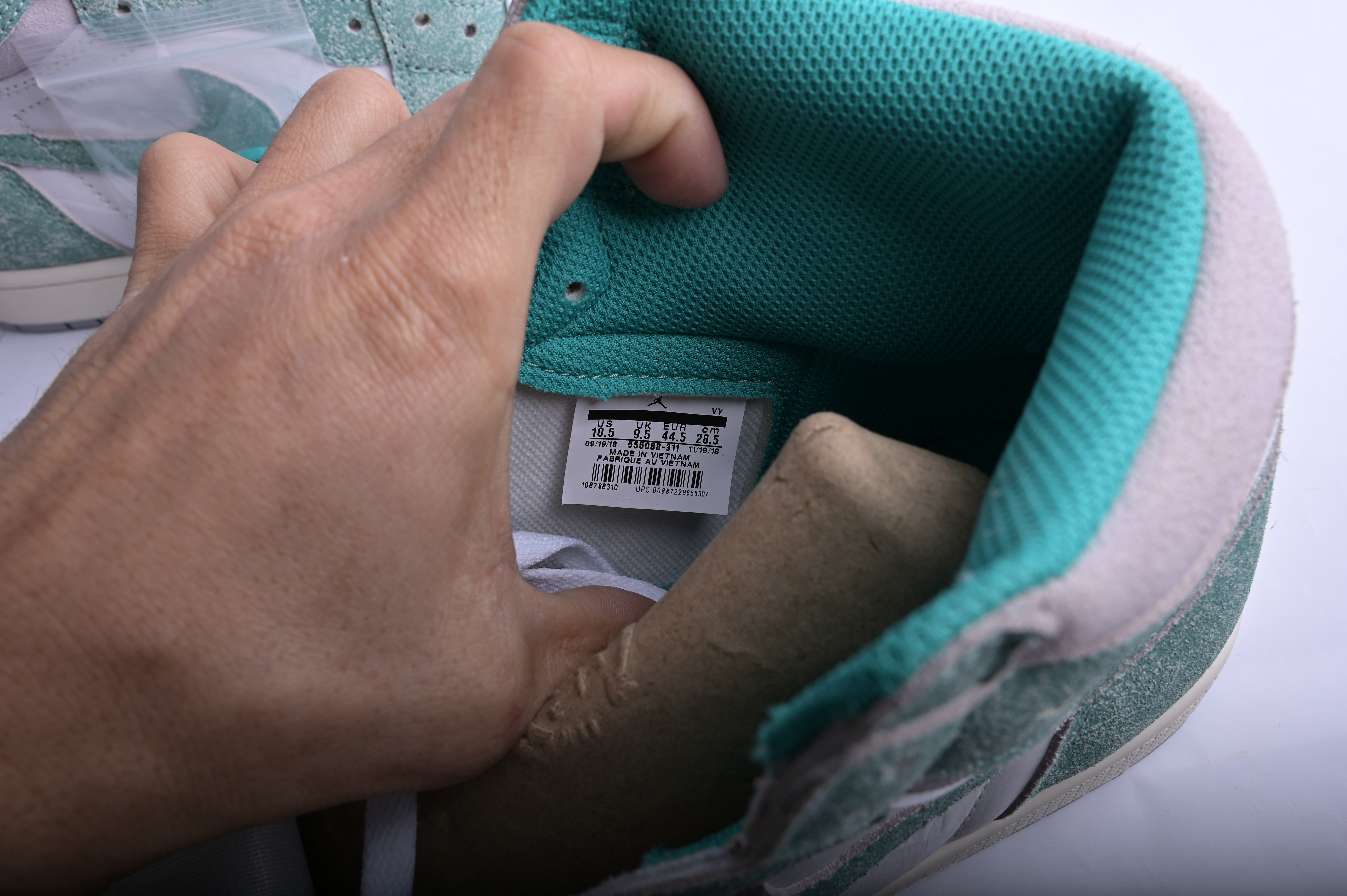 Air Jordan 1 High OG“Turbo Green” 555088-311