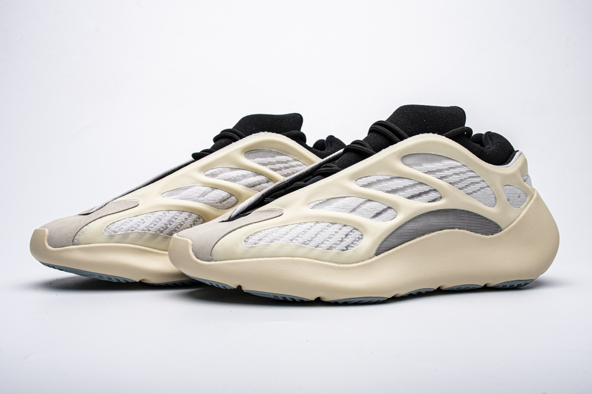 adidas Yeezy 700 V3 “Azael”Basf Boost FW4980