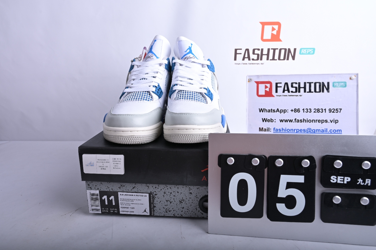 Air Jordan 4 Retro  Military Blue  308497-105