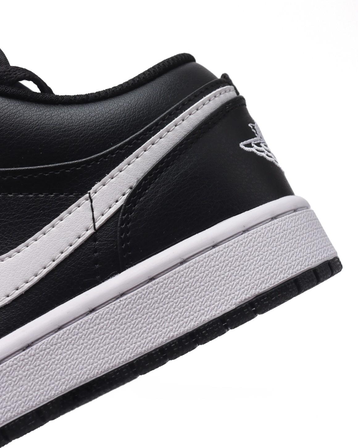 Air Jordan 1 Low Black Summit White 553558-043