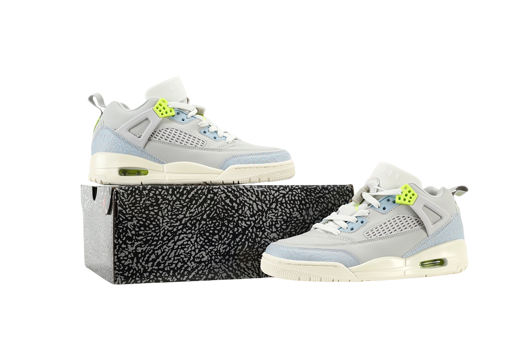 Jordan Spizike Low Photo Dust Volt IB4464-025