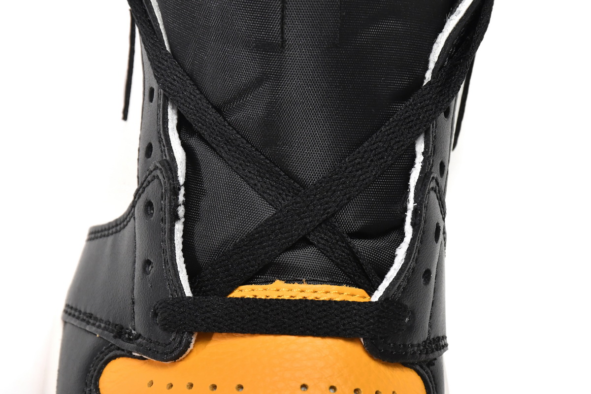 Air Jordan 1 High OG Yellow Toe Taxi 555088-711