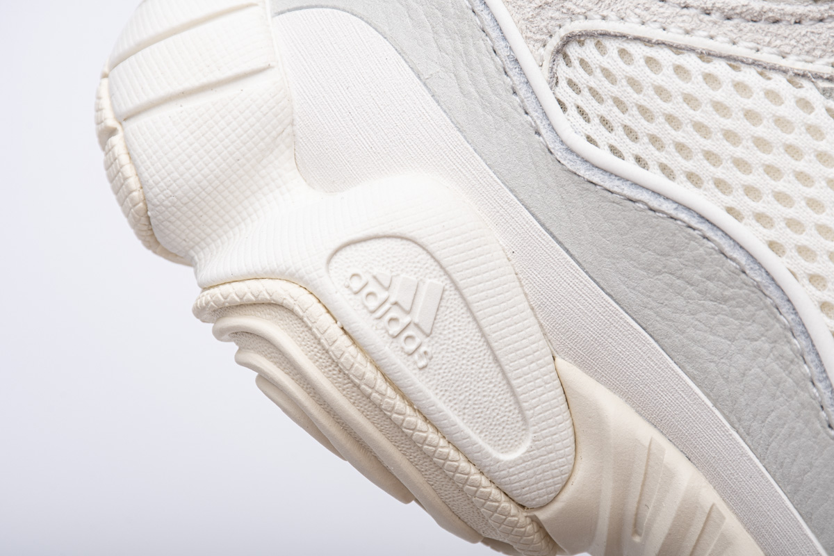 Yeezy 500 “Bone White”  FV3573