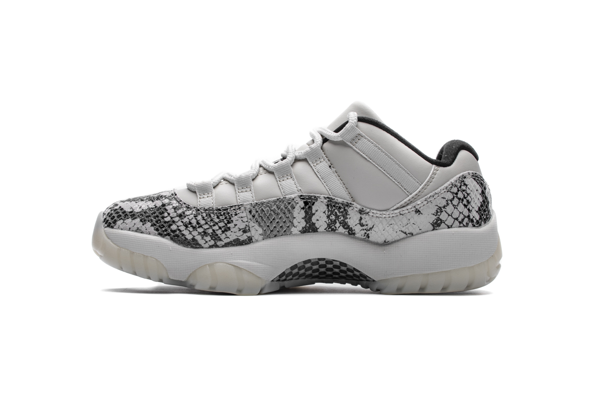 Air Jordan 11 Low “Light Bone” CD6846-002