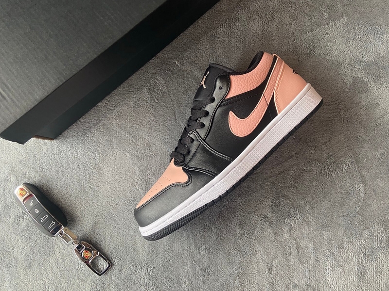 Air Jordan 1 Low Crimson Tint  553558-034