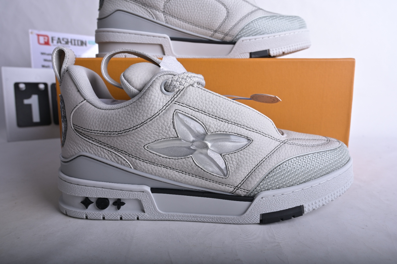 LO**S VU**TON LV Skate Sneaker Grey 1ABZ5X