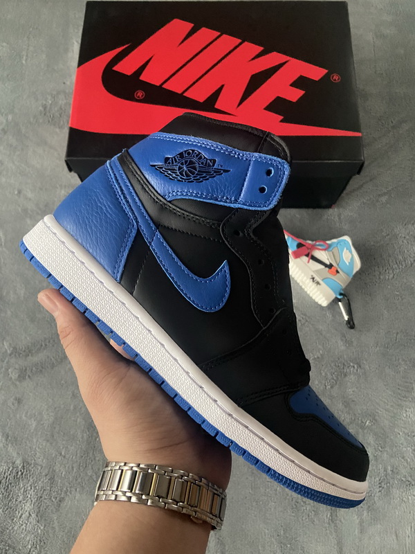 Air Jordan 1 Retro Royal 555088-007