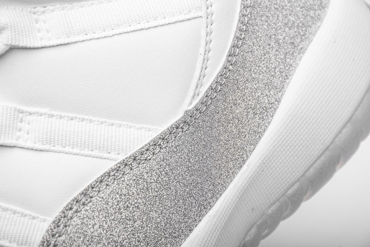 WMNS Air Jordan 11 Retro White Metallic Silver AR0715-100