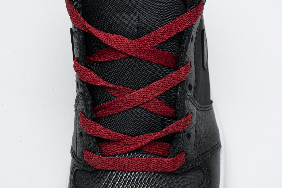 Air Jordan 1 Retro High OG “Black Satin Gym Red”   555088-060