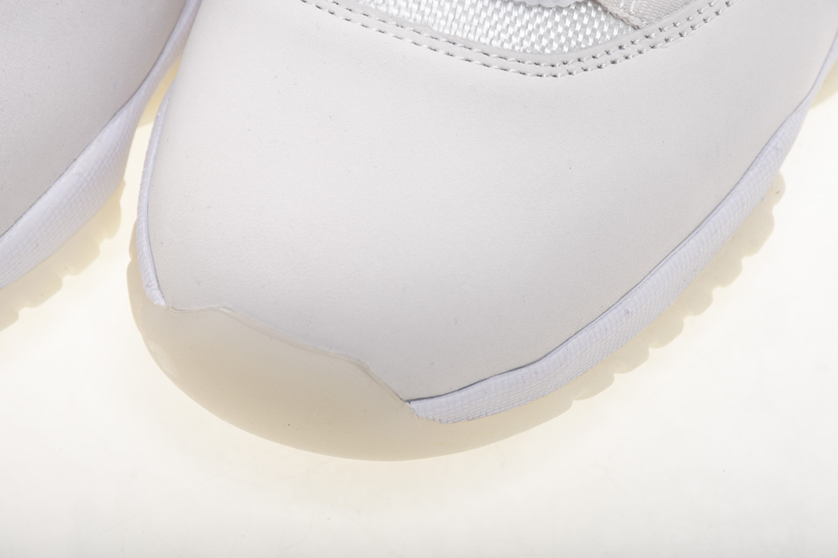 Air Jordan 11 “Platinum Tint” 378037-016
