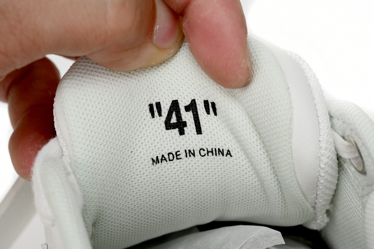 OFF-WHITE Out Of Office White OMIA189 C99LEA00 10100