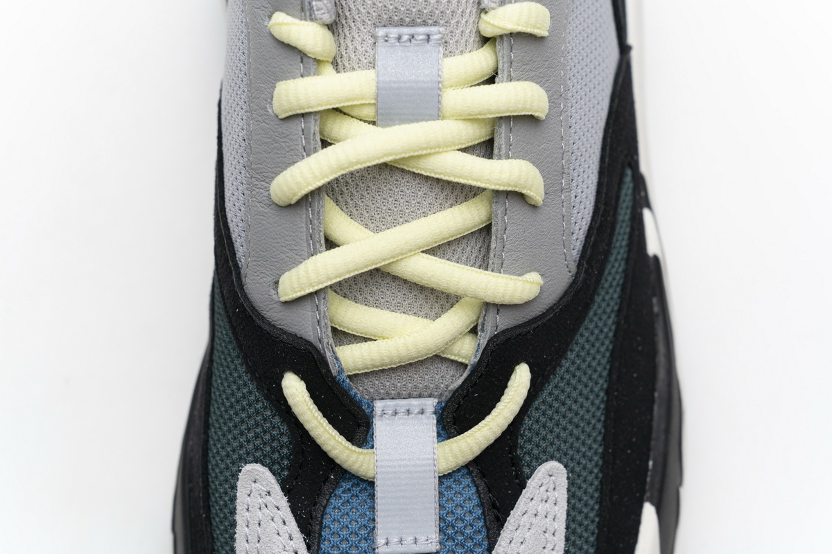 PK GOD  Yeezy 700 Wave Runner B75571