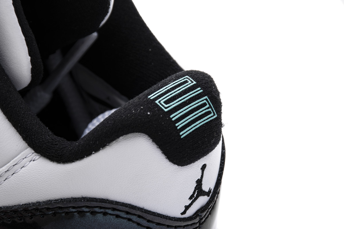 Air Jordan 11 Emerald Easter 528895-145