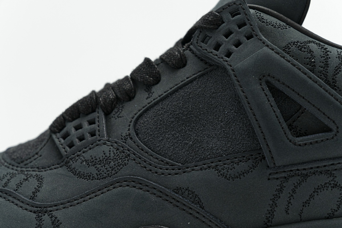 Air Jordan 4 Retro KAWS Black 930155-001