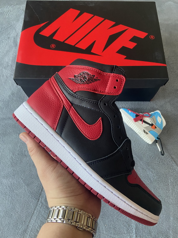 Air Jordan 1 High Banned  555088-001